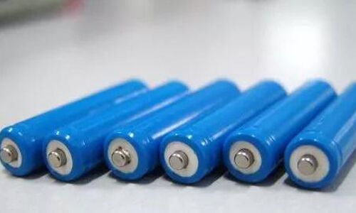 <b>鋰電池廠家預(yù)計2020年天然石墨負(fù)極材料價格將下跌</b>